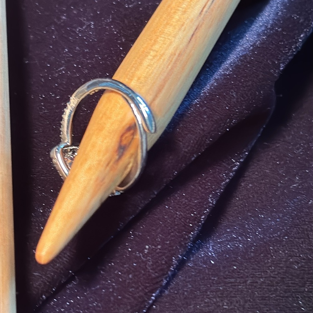 Pretty Bird Princess Ring - Picture 5 of 6